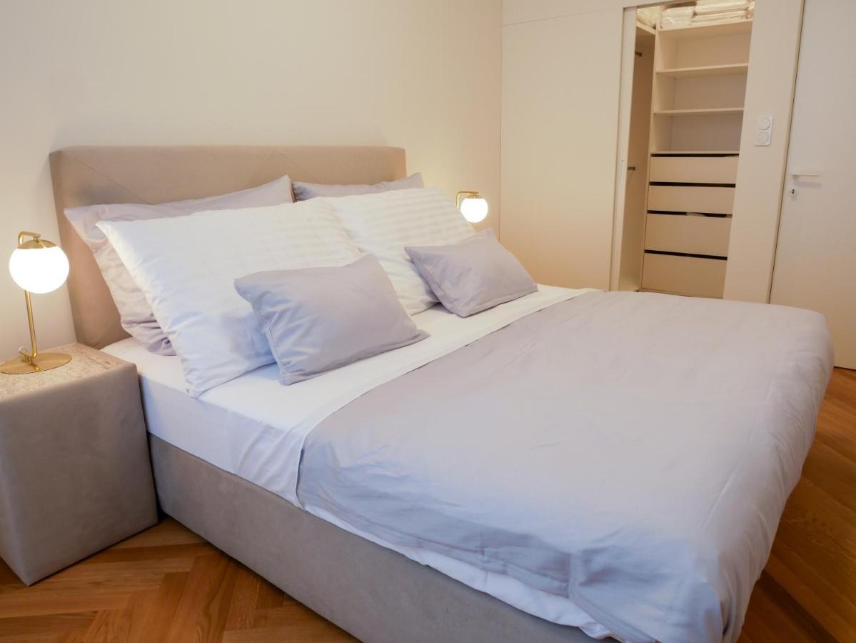 Laurinska 1 Apartments براتسيلافا المظهر الخارجي الصورة