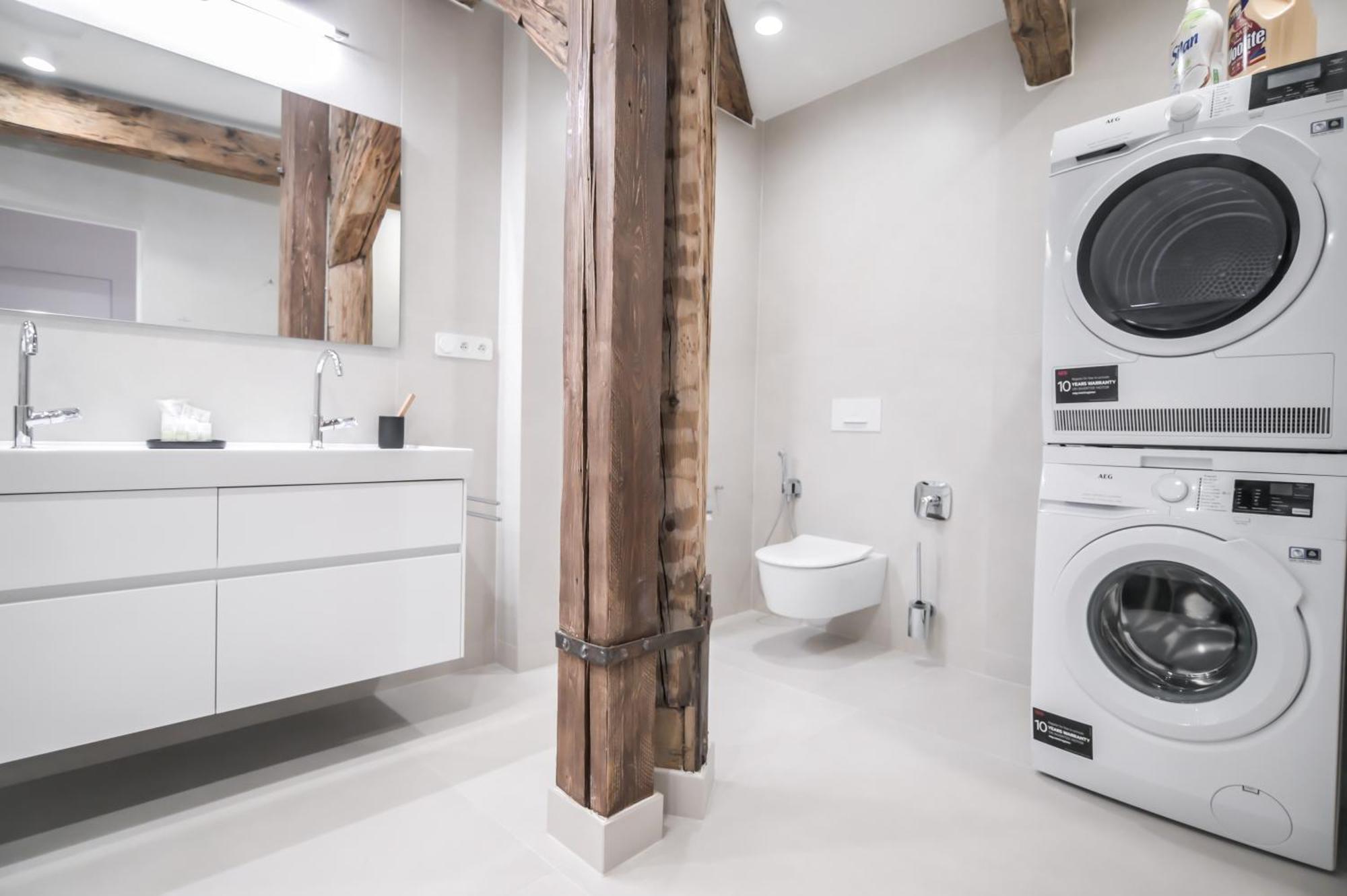Laurinska 1 Apartments براتسيلافا المظهر الخارجي الصورة